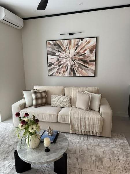 Kediaman Servis untuk Disewa di The Atrium - Kobe Lim - Living Room - PropertyGuru.com.my