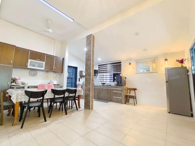Rumah Teres 2-Tingkat untuk Dijual di Ipoh (Perak) - Ck Nyau - Kitchen - PropertyGuru.com.my