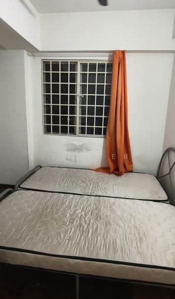 Apartment for Sale at Vista Saujana - Jennifer Tee - Bedroom - PropertyGuru.com.my