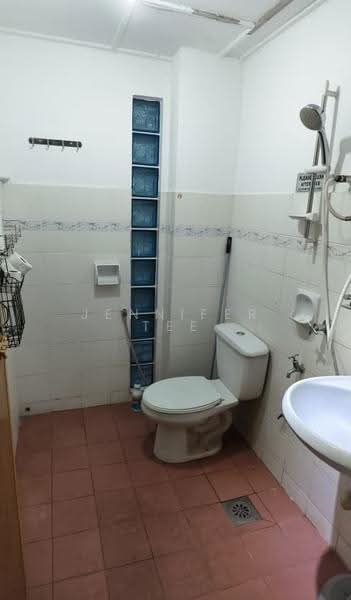 Apartment for Sale at Vista Saujana - Jennifer Tee - Bathroom - PropertyGuru.com.my