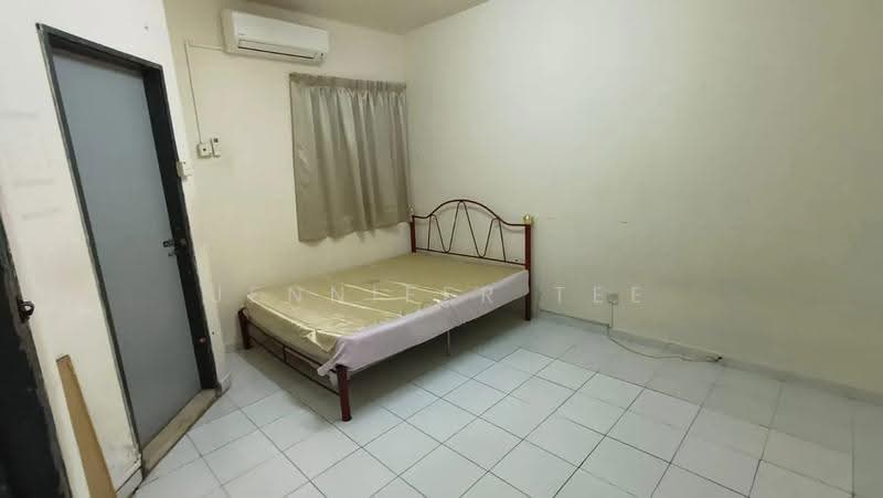 Apartment for Sale at Nova I - Jennifer Tee - Bedroom - PropertyGuru.com.my
