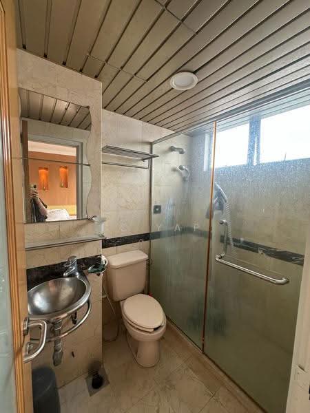 Kondominium untuk Dijual di Villa Angsana - SC Yap - Bathroom - PropertyGuru.com.my