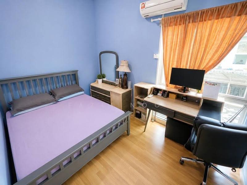 Cluster House for Sale in Sunway Alam Suria (Shah Alam) - Fazie Noor - Bedroom - PropertyGuru.com.my