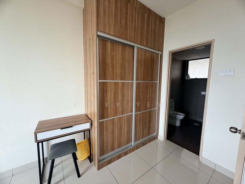 Service Residence for Sale at ARC @ Austin Hills - Vicky Yew - Bathroom - PropertyGuru.com.my