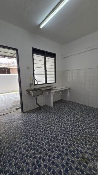 Rumah Teres 2-Tingkat untuk Dijual di Ipoh (Perak) - Ck Nyau - Kitchen - PropertyGuru.com.my