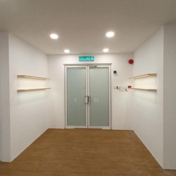Kedai / Pejabat untuk Disewa di Puchong (Selangor) - Kar Yen See - Entrance - PropertyGuru.com.my