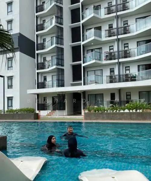 Service Residence for Sale at Sri Samudera Apartment (Seaview Residence Suites) - Bernard Lim - Exterior - PropertyGuru.com.my