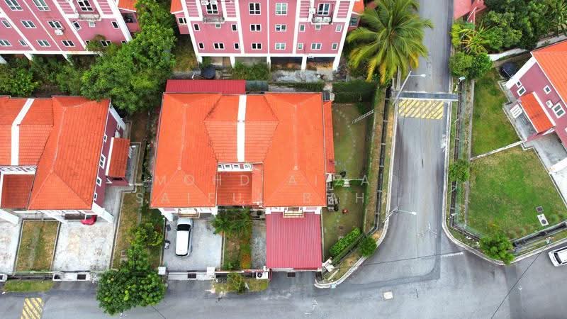 Semi-Detached House for Sale in Bandar Baru Salak Tinggi (Sepang) - Mohd Aizat Saiful Bahri - Exterior - PropertyGuru.com.my