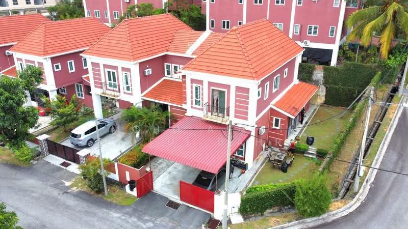 Semi-Detached House for Sale in Bandar Baru Salak Tinggi (Sepang) - Mohd Aizat Saiful Bahri - Exterior - PropertyGuru.com.my