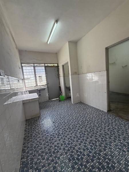 Rumah Teres 2-Tingkat untuk Dijual di Ipoh (Perak) - Ck Nyau - Kitchen - PropertyGuru.com.my