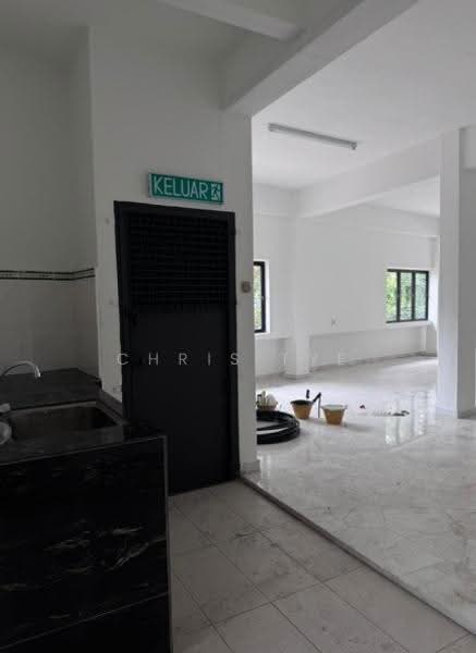 Shop / Office for Rent in Taman Sri Selayang (Selayang) - Chris Tye - Interior - PropertyGuru.com.my