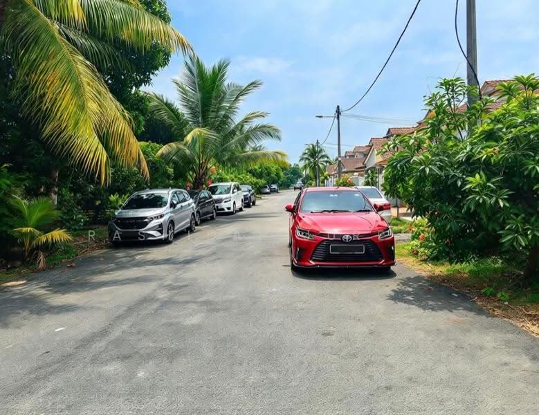 Semi-Detached House for Sale in Taman Mesra (Klang) - Rashidah Juremi - Exterior - PropertyGuru.com.my