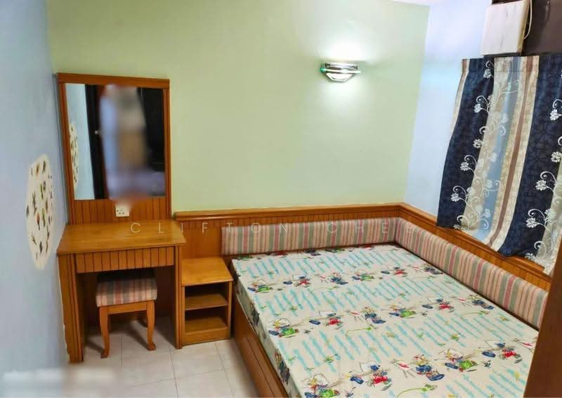 Condominium for Rent at Marina Tower (Ratu Mutiara) - Clifton Chee - Bedroom - PropertyGuru.com.my