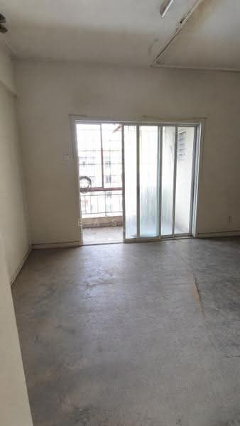 Apartment for Rent at Pangsapuri Kasuarina - Eason Hong - Balcony - PropertyGuru.com.my