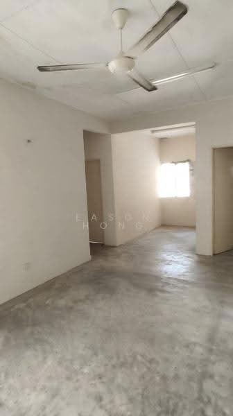 Apartment for Rent at Pangsapuri Kasuarina - Eason Hong - Interior - PropertyGuru.com.my