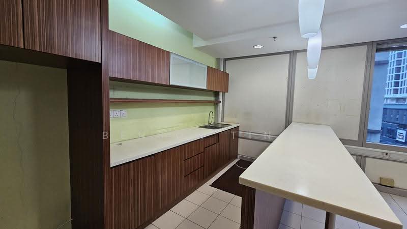 Office for Rent in KLCC (KL City Centre) - Benson Ting - Kitchen - PropertyGuru.com.my