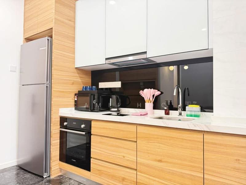 Service Residence for Sale at Royce Residence - Camie Hoo - Kitchen - PropertyGuru.com.my