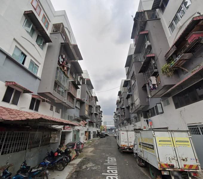 Rumah Flat untuk Dijual di Intan Apartment - Hector Cheah - PropertyGuru.com.my