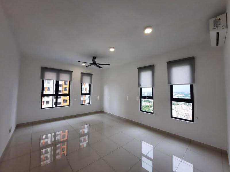 Kediaman Servis untuk Disewa di TRIO By Setia - John Tee - Living Room - PropertyGuru.com.my
