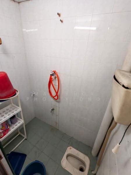 Rumah Teres untuk Disewa di Taman Klang Utama (Kapar) - Max Khor Phor xiong - Bathroom - PropertyGuru.com.my