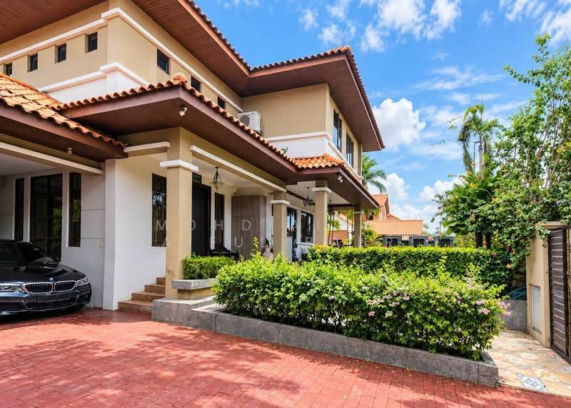 Bungalow House for Sale in Laman Ara (Petaling Jaya) - Mohd Aizat Saiful Bahri - Exterior - PropertyGuru.com.my