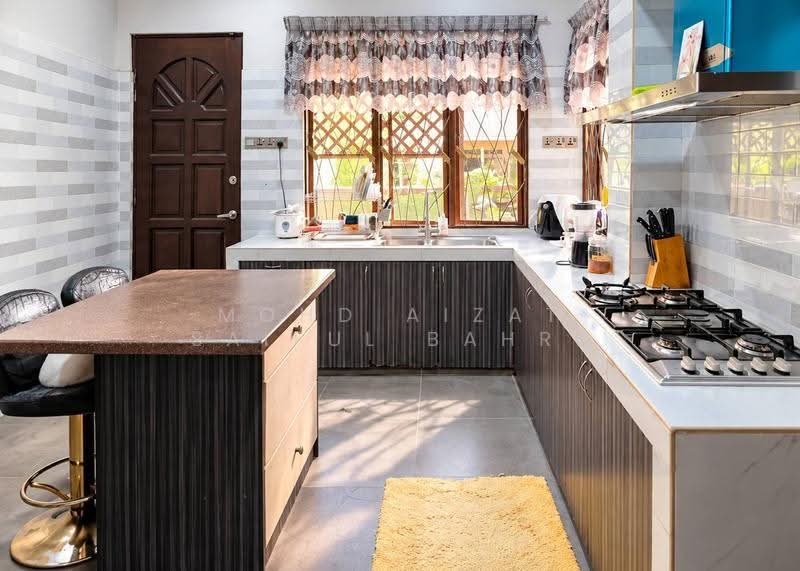 Bungalow House for Sale in Laman Ara (Petaling Jaya) - Mohd Aizat Saiful Bahri - PropertyGuru.com.my