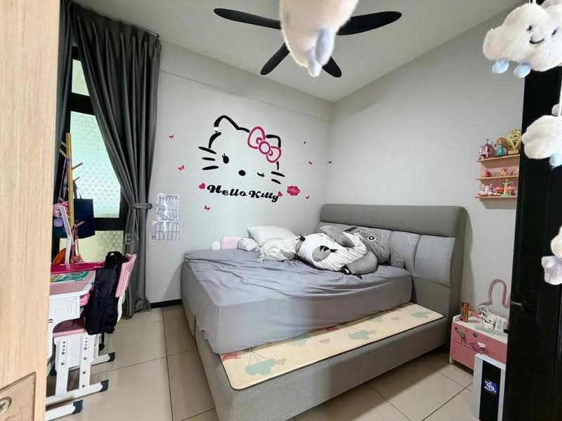 Service Residence for Sale at 8Scape Residence @ Sutera - Elston Chong - Bedroom - PropertyGuru.com.my