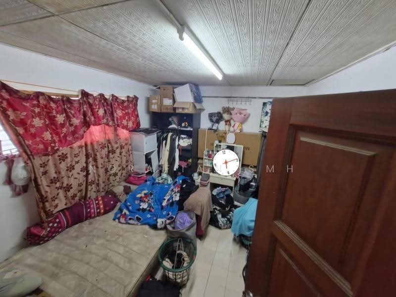 Flat for Sale at Perumahan Awam Seri Langkawi 1 - Norafian SMH - Bedroom - PropertyGuru.com.my