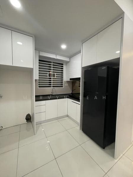 Condominium for Sale at Skyview Residence - Mervyn Seah - Kitchen - PropertyGuru.com.my