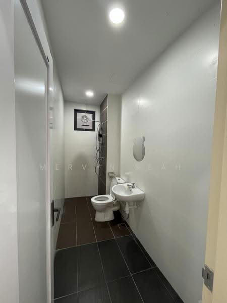 Condominium for Sale at Skyview Residence - Mervyn Seah - Bathroom - PropertyGuru.com.my