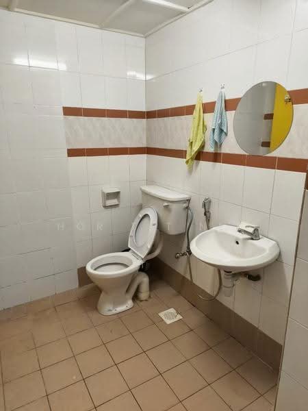 Condominium for Rent at The 19 Usj City Mall - Hor Tet Nee - Bathroom - PropertyGuru.com.my