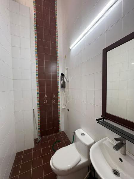 Terraced House for Rent in Shah Alam (Selangor) - Max Khor Phor xiong - Bathroom - PropertyGuru.com.my