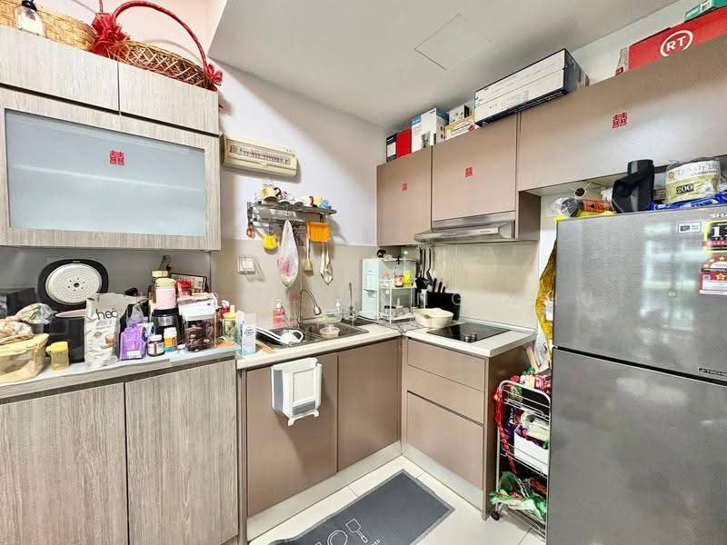 Kondominium untuk Dijual di PARC Regency (Residensi Masai) - Sharon Wong Shu Shien - Kitchen - PropertyGuru.com.my