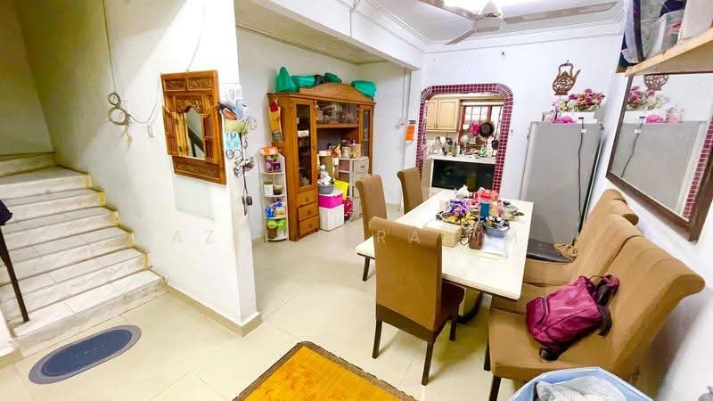 Rumah Teres 2-Tingkat untuk Dijual di Bandar Baru Sungai Buloh (Sungai Buloh) - Azli Ibrahim - Dining Room - PropertyGuru.com.my