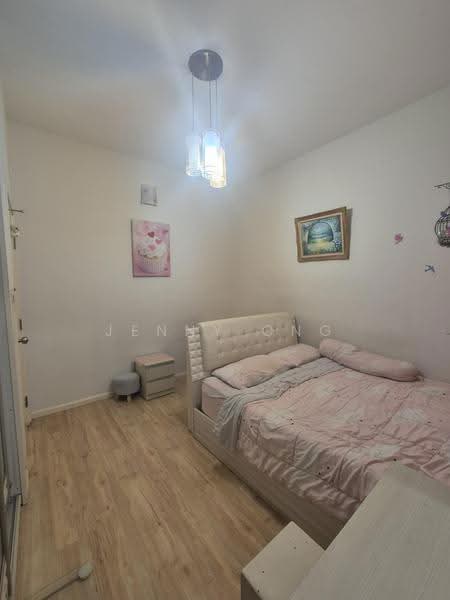 2-storey Terraced House for Sale in Sunway Alam Suria (Shah Alam) - Jenny Ong - Bedroom - PropertyGuru.com.my