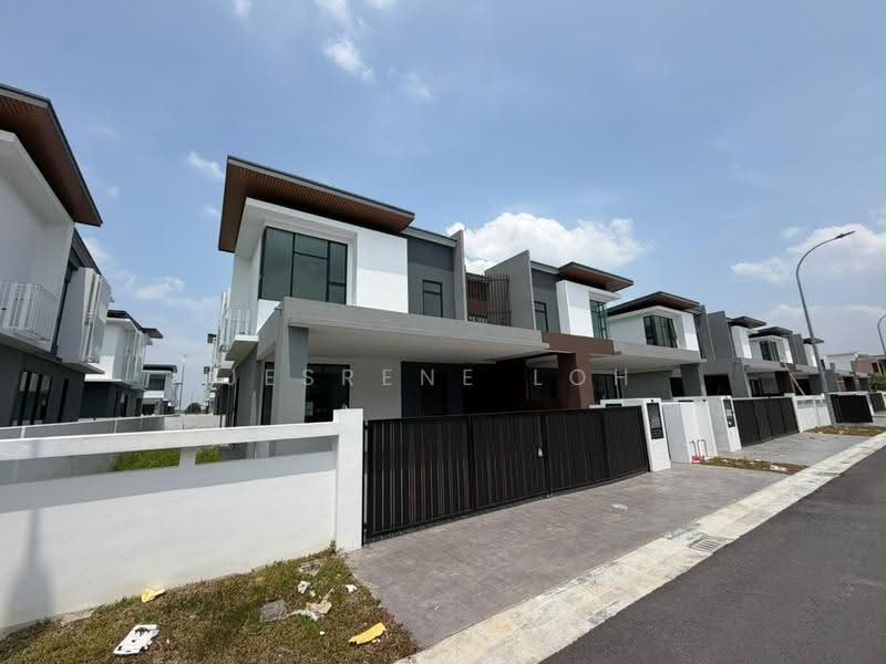 Rumah Berkembar untuk Dijual di Johor Bahru (Johor) - Jesrene Loh - Exterior - PropertyGuru.com.my
