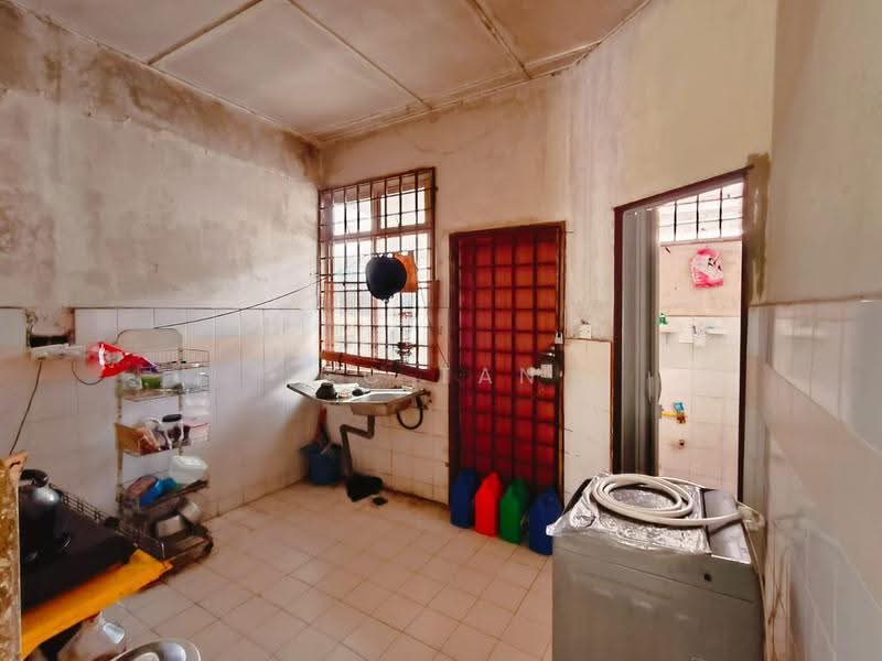 1-storey Terraced House for Sale in Masai (Johor) - CC Tan - Kitchen - PropertyGuru.com.my