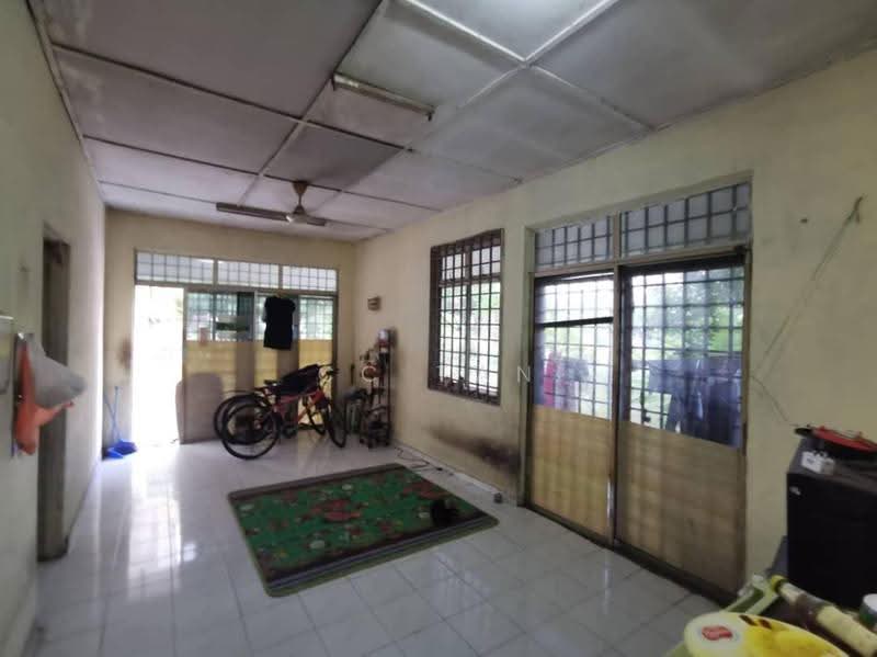 1-storey Terraced House for Sale in Masai (Johor) - CC Tan - Living Room - PropertyGuru.com.my
