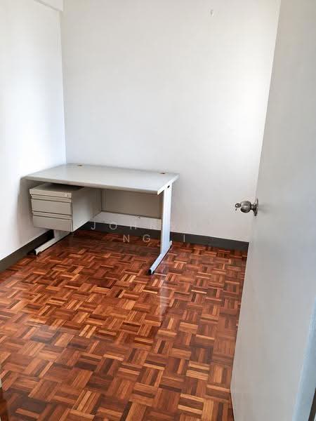 Pangsapuri untuk Dijual di Abadi Indah - Johnson Ngai - Study - PropertyGuru.com.my