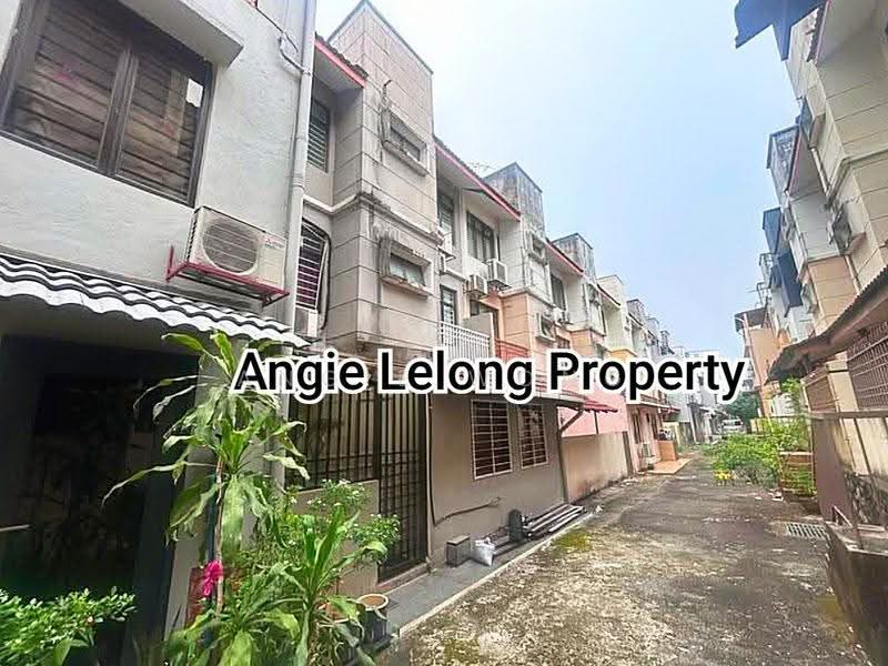 3-storey Terraced House for Sale in Mutiara Bukit Jalil (Bukit Jalil) - Angie Wong - Exterior - PropertyGuru.com.my