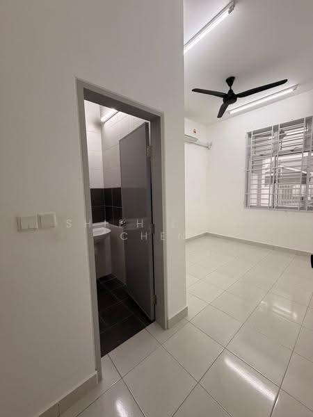Rumah Teres 1-Tingkat untuk Disewa di Bandar Putra Kulai (Kulai) - Shieh Long Chen - Bathroom - PropertyGuru.com.my