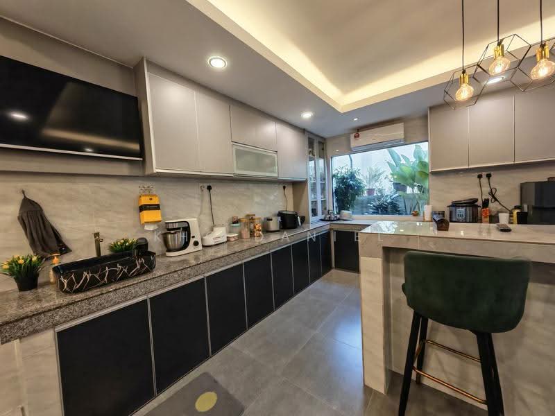 Semi-Detached House for Sale in Kota Kemuning (Shah Alam) - Kho Daniel - Kitchen - PropertyGuru.com.my