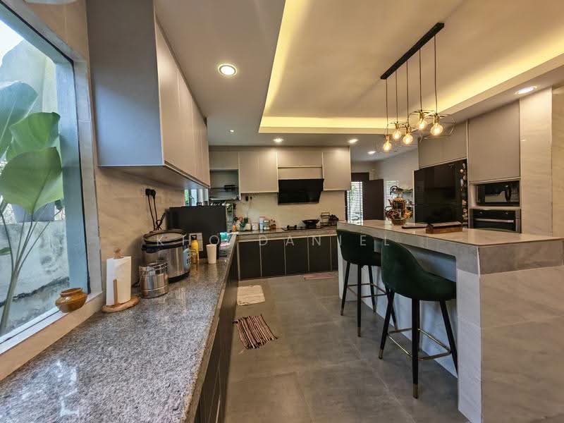 Semi-Detached House for Sale in Kota Kemuning (Shah Alam) - Kho Daniel - PropertyGuru.com.my