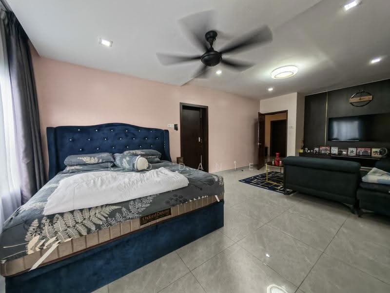 Semi-Detached House for Sale in Kota Kemuning (Shah Alam) - Kho Daniel - Bedroom - PropertyGuru.com.my