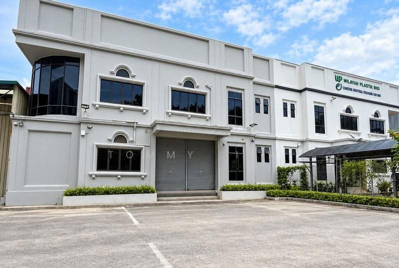 Kilang Berkembar untuk Disewa di Kota Damansara (Selangor) - Tommy Liew - Exterior - PropertyGuru.com.my