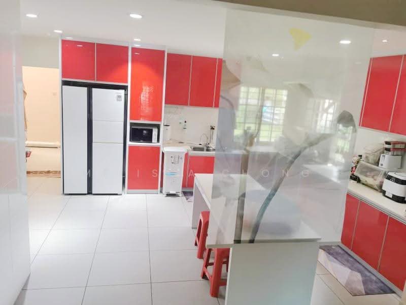 Semi-Detached House for Sale in Taman Sungai Besi Indah (Seri Kembangan) - Melissa Chong - Kitchen - PropertyGuru.com.my