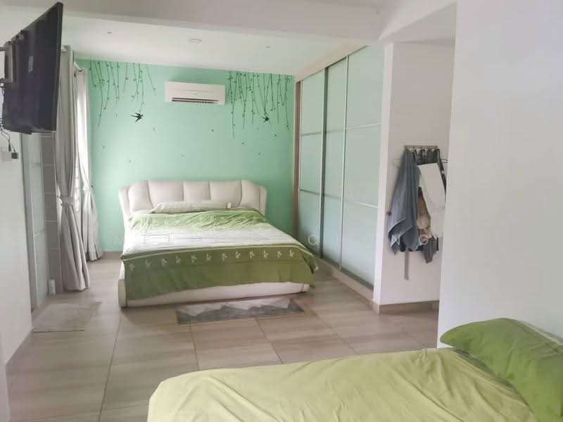 Semi-Detached House for Sale in Taman Sungai Besi Indah (Seri Kembangan) - Melissa Chong - Bedroom - PropertyGuru.com.my