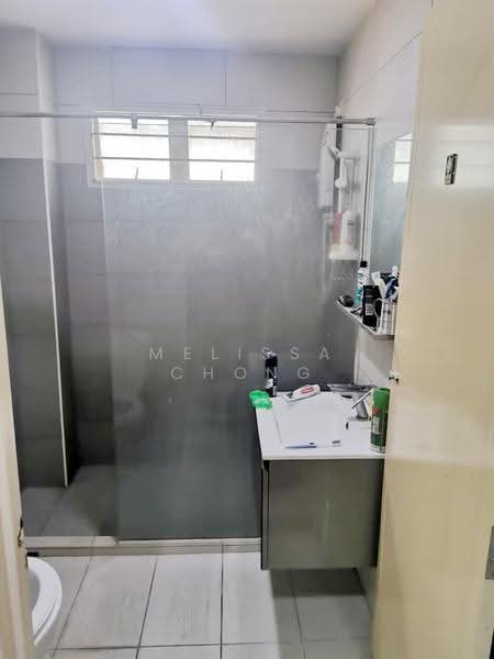 Semi-Detached House for Sale in Taman Sungai Besi Indah (Seri Kembangan) - Melissa Chong - Bathroom - PropertyGuru.com.my