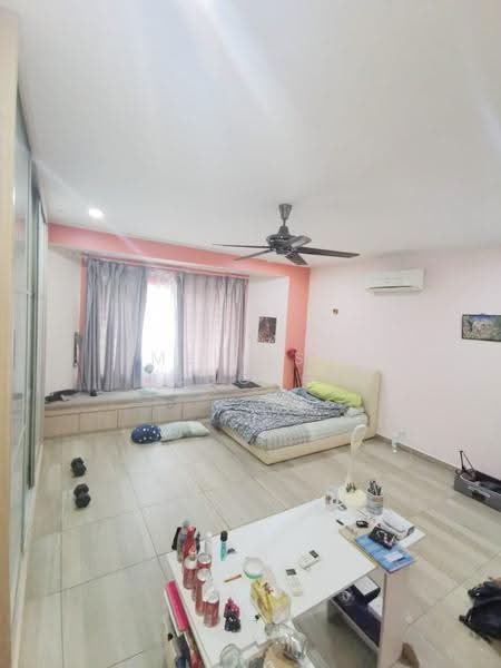 Semi-Detached House for Sale in Taman Sungai Besi Indah (Seri Kembangan) - Melissa Chong - Bedroom - PropertyGuru.com.my