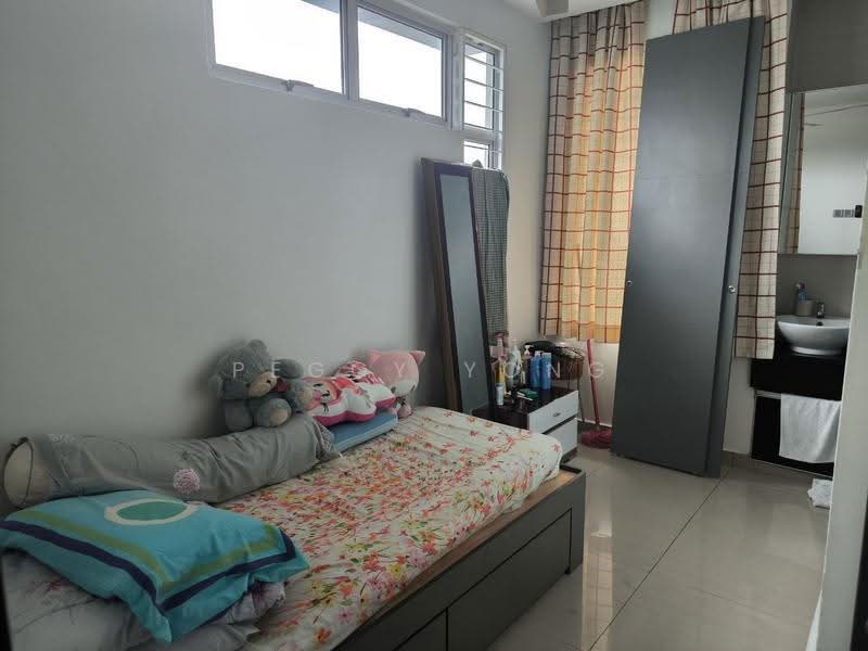 Semi-Detached House for Sale in Bukit Rahman Putra (Sungai Buloh) - Peggy Yong - Bedroom - PropertyGuru.com.my
